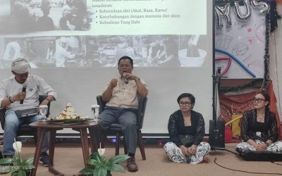 Interdomus Fakultas Filsafat: Abah Enjum Dimyati Menjembatani Kearifan Sunda, Ekologi, dan Spiritualitas